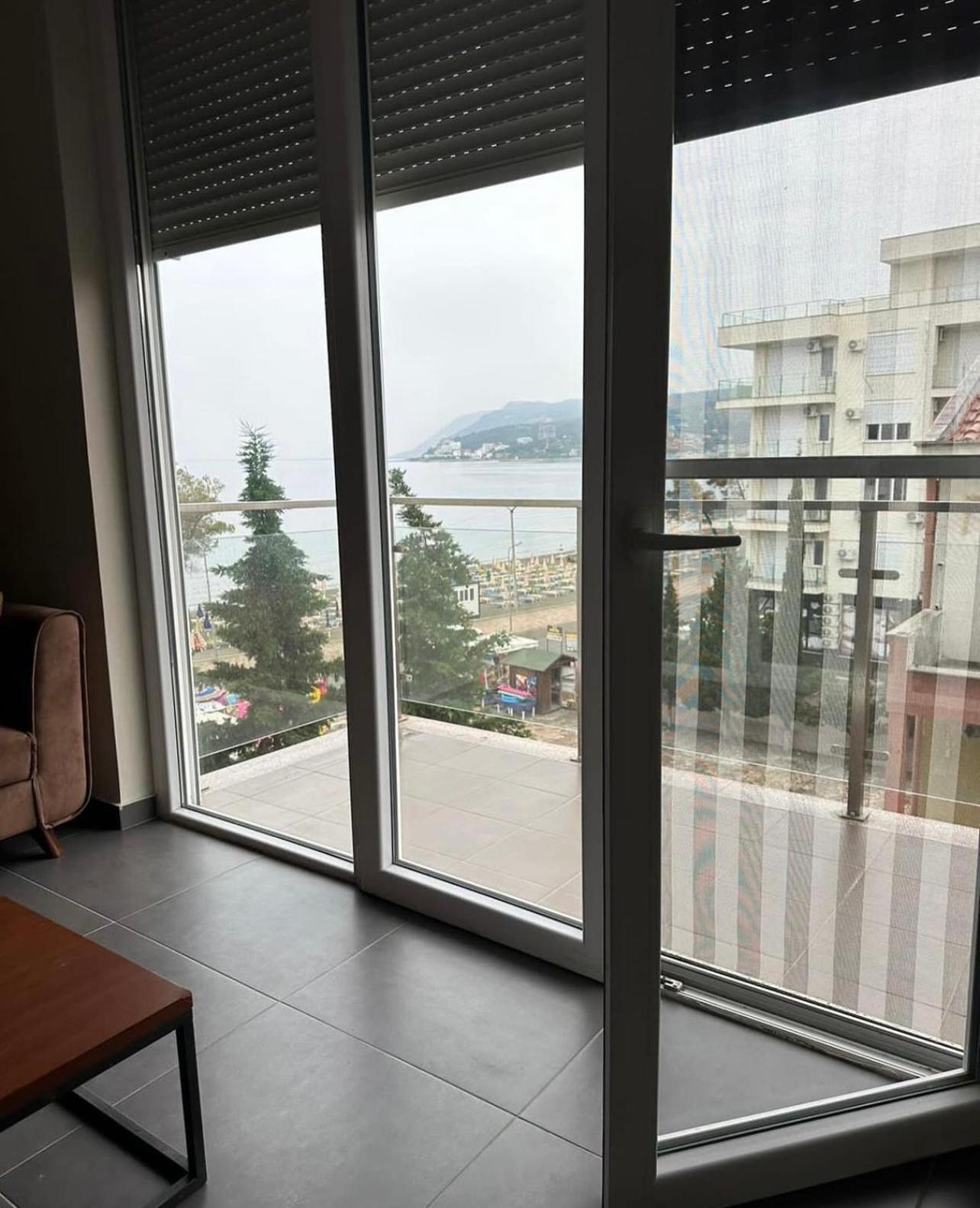 Deluxe Apartments With Balcony Shëngjin Zewnętrze zdjęcie