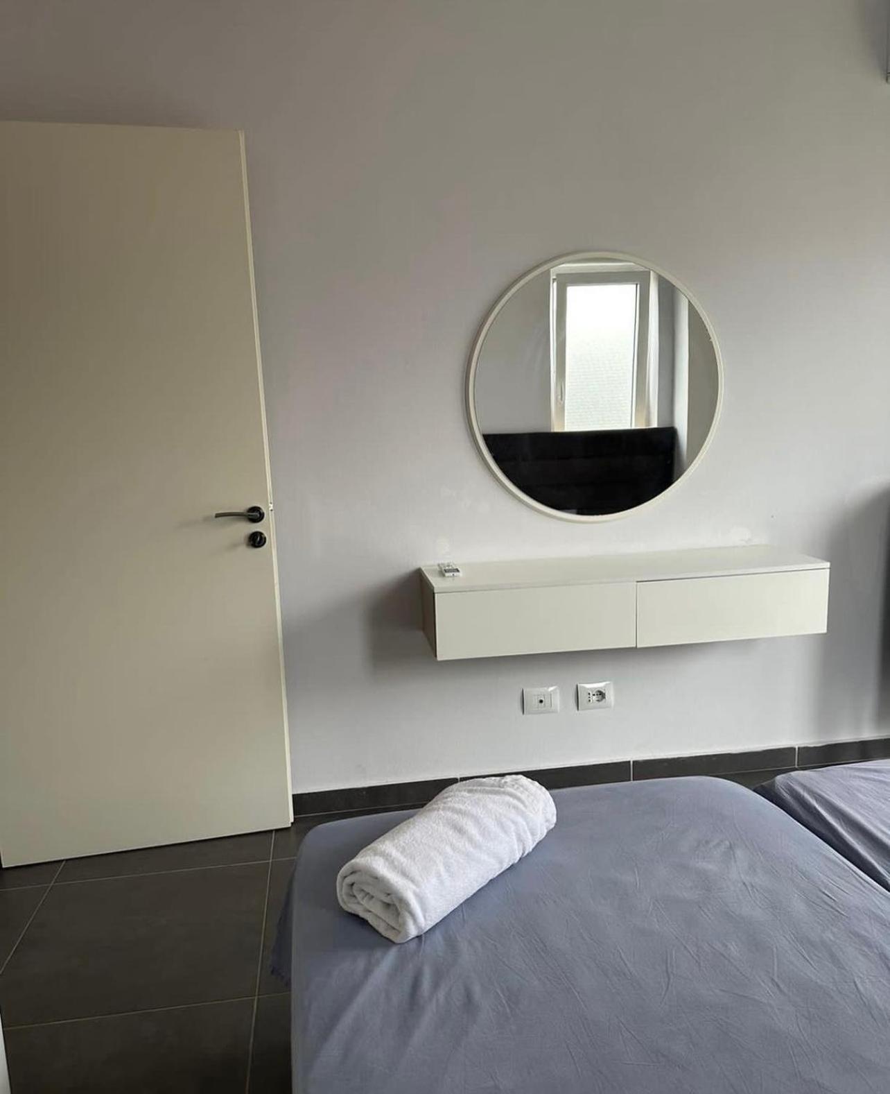 Deluxe Apartments With Balcony Shëngjin Zewnętrze zdjęcie